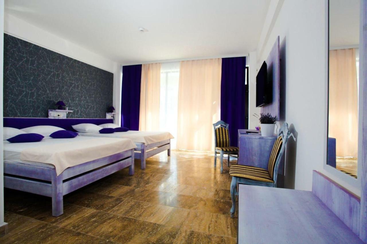 Lavender Villa Năvodari Buitenkant foto