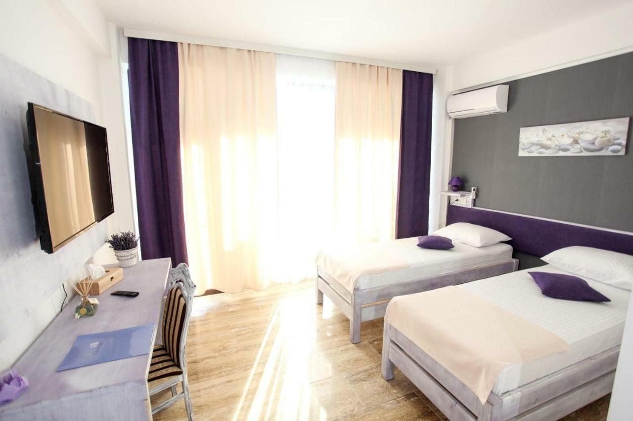 Lavender Villa Năvodari Buitenkant foto